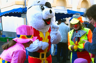 location-mascotte-lapin-pirate location mascotte lapin pirate